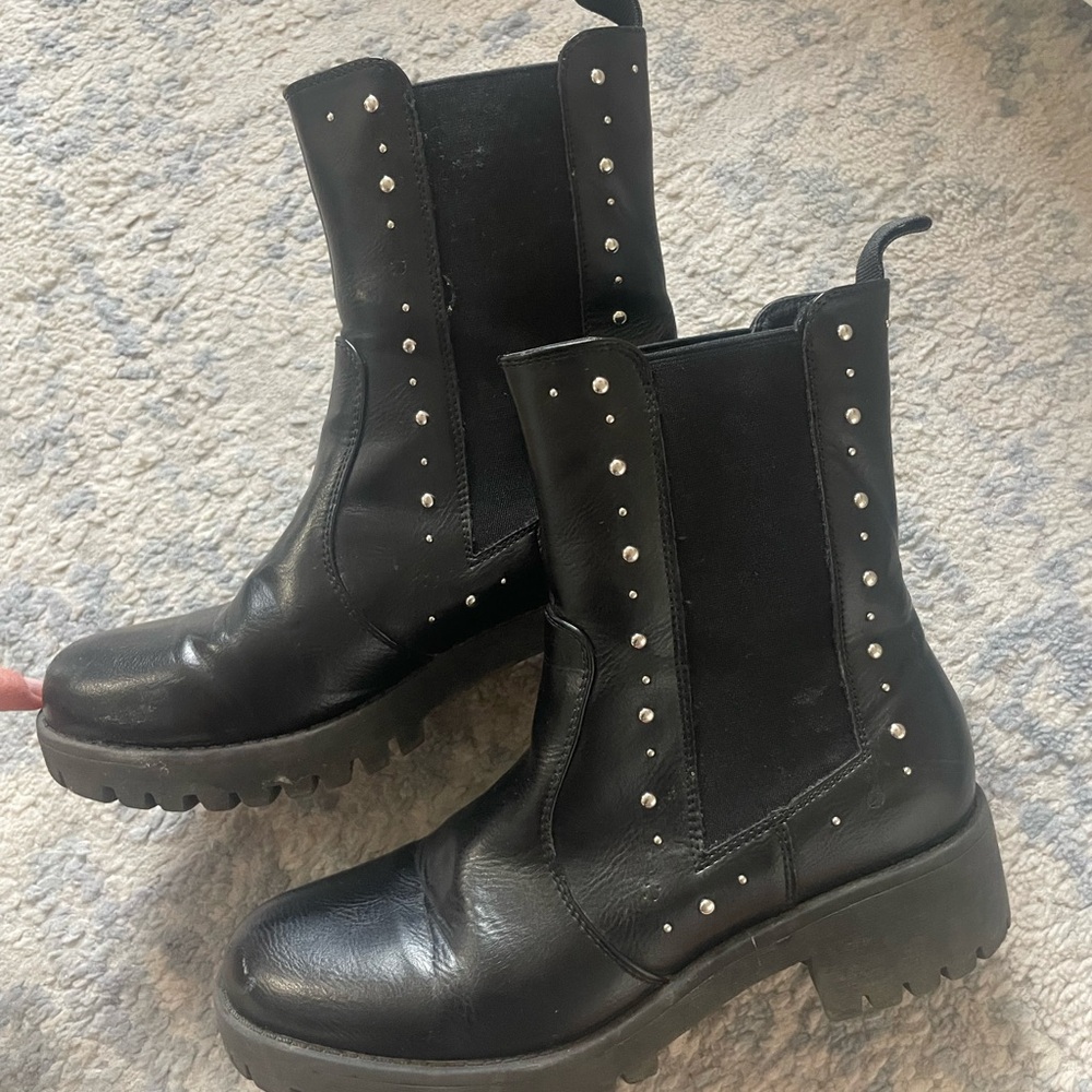 Steve Madden Black Studded Boots